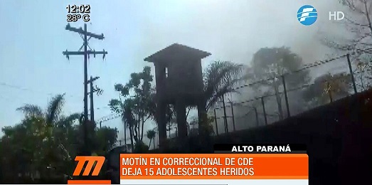 Heridos en incendio son trasladados a Asunción