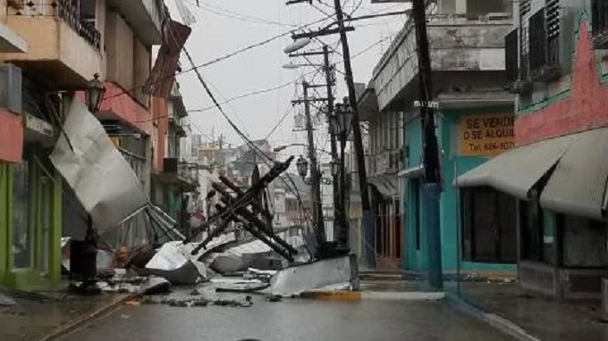 Huracán María castiga al Caribe dejando decenas de fallecidos