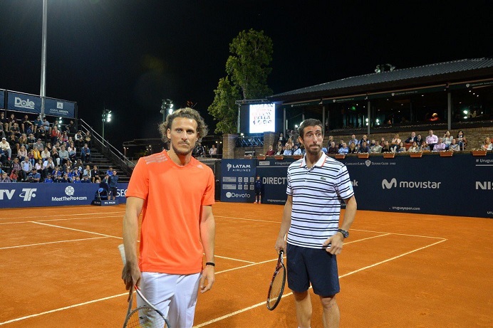 Gran exhibición de Forlán con la raqueta en el Uruguay Open