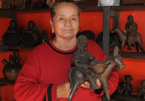 Falleció Rosa Brítez, la ceramista de América