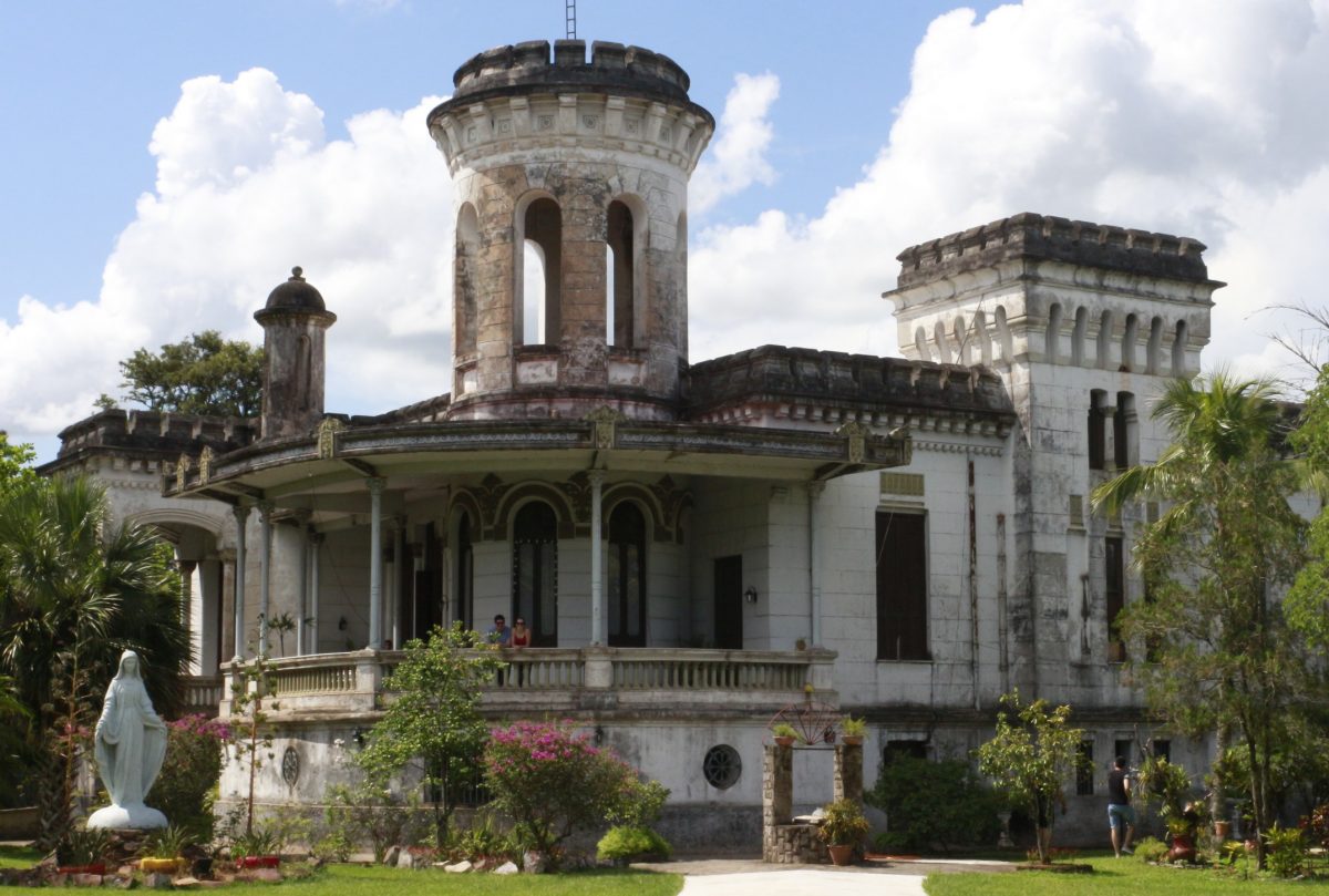 Castillo Carlota Palmerola, un atractivo en Areguá