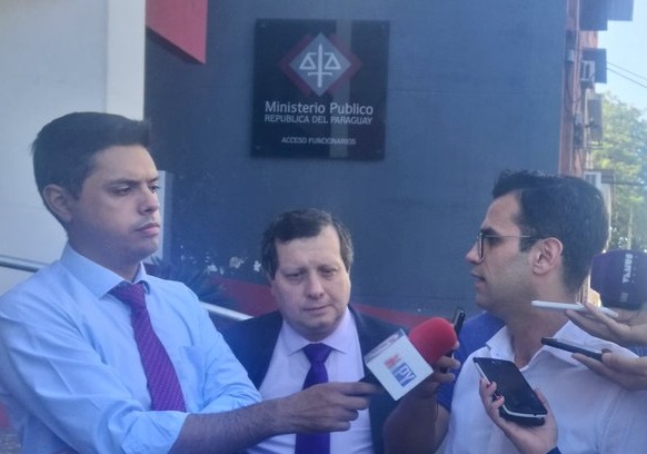 Concejal denuncia a Díaz Verón y José Ortiz