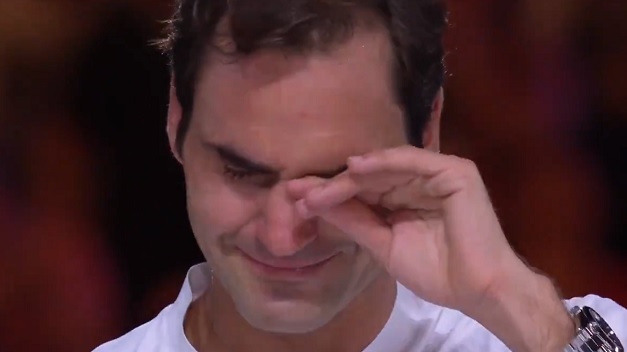 Federer llora como un niño al hablar de su triunfo en Australia