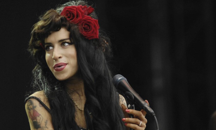 Conozca la obra inédita de Amy Winehouse