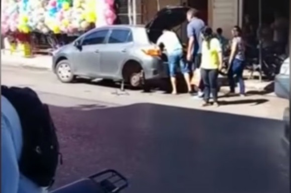 Automovilistas molestos roban cepos en San Lorenzo