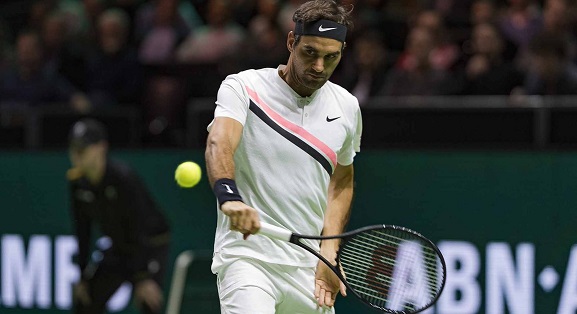 Un arrollador Federer es campeón en Rotterdam