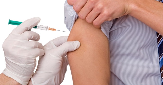 Médicos solicitan cambio de vacuna contra varicela