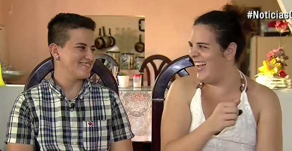 Primera boda trans: Antes eran Manuel y Johennis, pero se casaron como María y Andrés