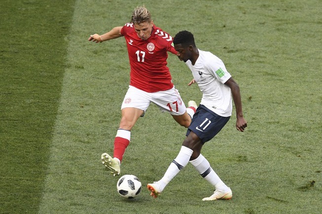 Francia y Dinamarca sellan empate y esperan rivales en octavos