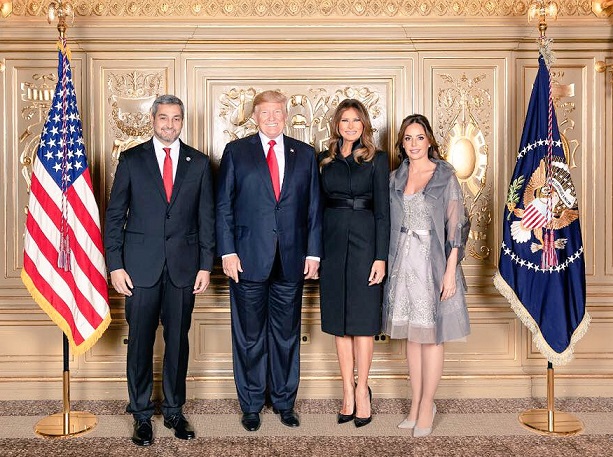 Abdo Benítez comparte recepción con Trump