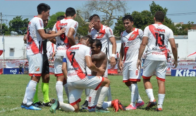 River golea y accede a los octavos de final de Copa Paraguay