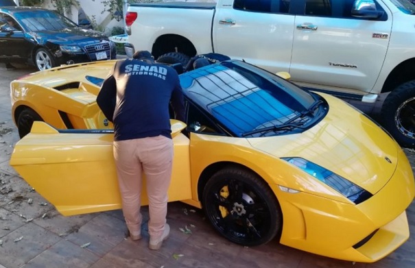 “Cucho” cuenta cómo llegó a comprar su Lamborghini