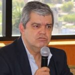 Ministro Riera plantea “restablecer” el Servicio Militar Obligatorio