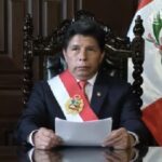 Presidente de Perú disuelve temporalmente el Congreso de la República