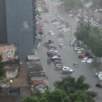 Inundaciones generan caos en Montevideo tras fuerte temporal