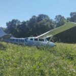 Hallan avioneta boliviana abandonada en zona rural de Caazapá