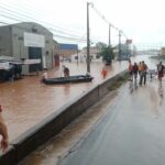 Intensas lluvias causan inundaciones y caos en Limpio