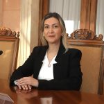 Tres propuestas para reajustar el sueldo básico