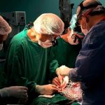 Salud pagará a un sanatorio argentino por estudios hechos en el país, mientras hospitales locales carecen de insumos