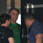 Detienen a Jair Bolsonaro por orden de la Corte Suprema