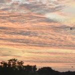 Jueves caluroso y con chaparrones en el norte del país