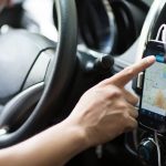 Choferes de plataformas advierten falta de movilidad