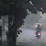 Domingo con frente frío, lluvias y tormentas eléctricas en todo el país