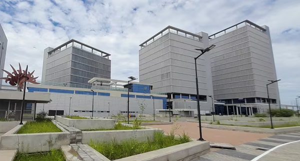 Crecen los alquileres estatales mientras oficinas de Gobierno están vacías