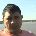 Conductor cae al Río Paraná en Encarnación y sale nadando