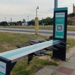 Denuncian que Ueno ocupa veredas con racks de monopatines sin permiso