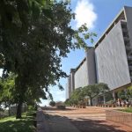 Feriado bancario: atención presencial solo hasta este martes