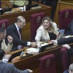 Senado posterga la ley que obliga a devolver pagarés a los deudores