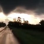 Meteorología confirma tornado F1 con vientos superiores a 100 km/h que causó destrozos en Santa Rosa del Monday
