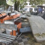 Lo que el IPS esconde tras su edificio: camas abandonadas, residuos médicos y promesas de limpieza