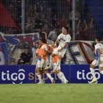 La Academia silencia La Nueva Olla con un sólido 2-0