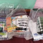 Padres reclaman kits escolares faltantes en escuela de Limpio