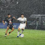 El Rayadito le amarga la noche al Decano