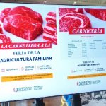 Carne vacuna llega a feria con precios accesibles