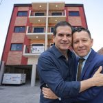 ¿Programa social o edificio para los cercanos al poder?