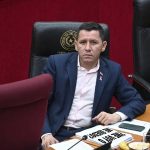 Chaqueñito demora su renuncia y el Senado analiza expulsarlo