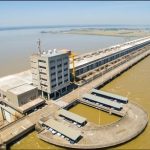 EBY: 92 funcionarios ganan más que el presidente Peña