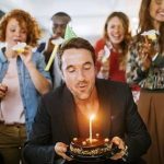 Senado posterga licencia por cumpleaños sin plazo