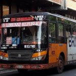 Hija destaca a su madre conductora de bus en emotiva escena