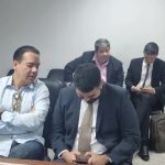 Tardanza le cuesta rebeldía a Friedmann en plena audiencia