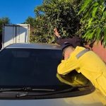 Minga Guazú: niña queda encerrada en auto y es rescatada por bomberos