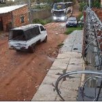 Denuncian supuesto taller irregular de buses en Villa Elisa