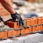 Miles de trabajadores cobran por debajo del salario mínimo