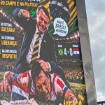 Carteles digitales en CDE desatan indignación