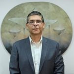 MEC aparta a asesor vinculado al caso Hernán Rivas
