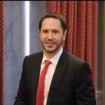 Ilo Moreno suena como posible nuevo canciller